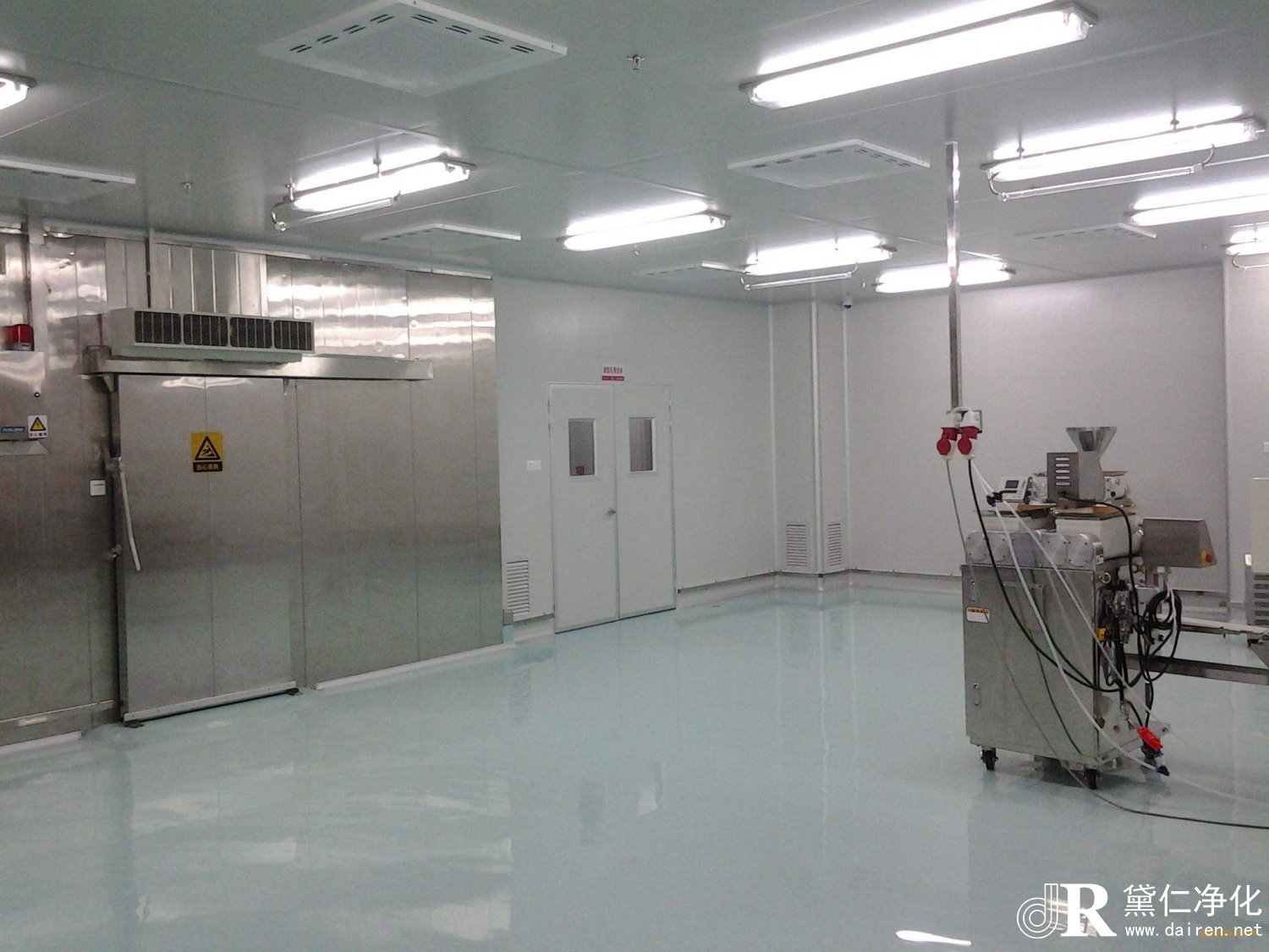 凈化工程需要對室內的濕度進行調整